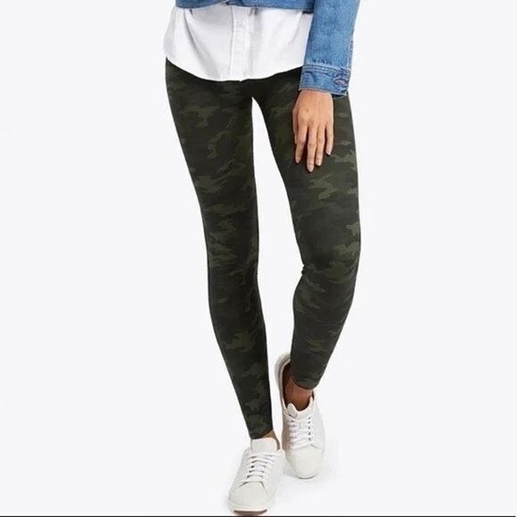 Spanx Seamless Look At Me Know Camo‎ Leggings Green XS - Picture 1 of 10